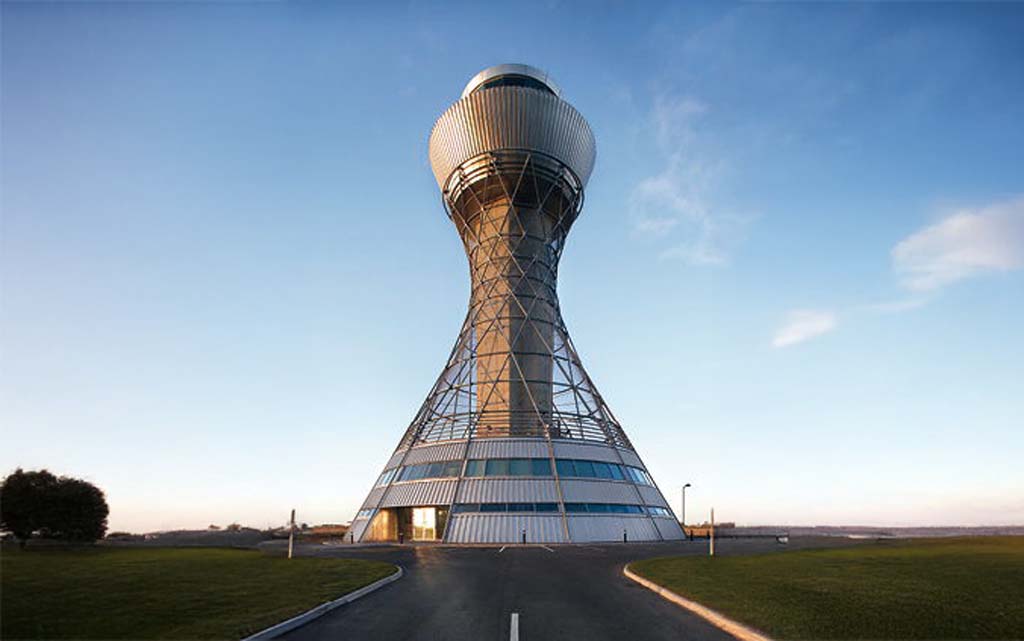ATC-Kulesi-Newcastle-Havaalani-İngiltere-guvercinlere-karsi-koruma-celik-halat-ag_TSB1