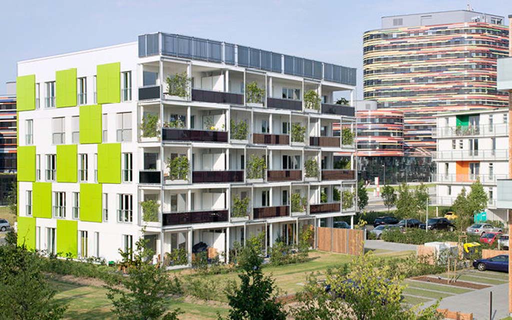 Case-Study-House-Hamburg-Almanya-cephe-yesillendirme-celik-ag_TSB1-2