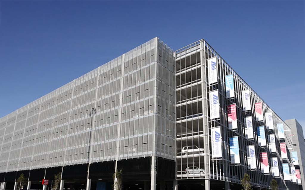 Uluslararasi-Havaalani-Otopark-1-sidney-Avusturya-cephe-diyazn-celik-ag-korkuluk-dusmeye-karsi-koruma_TSB1